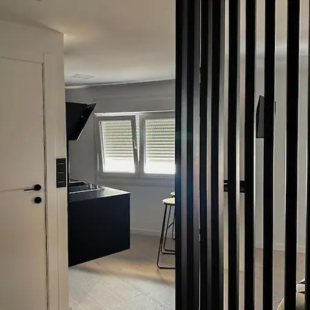 アパート Ybh 1 *