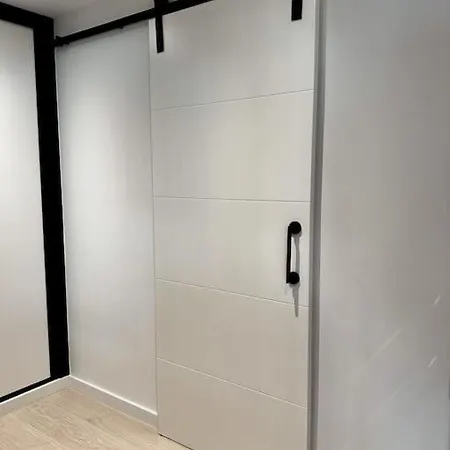 Premium Ybh1 포르토노보