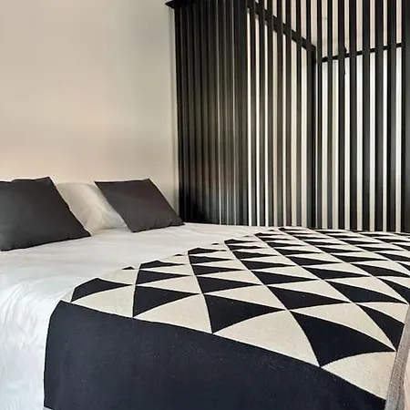 アパート Ybh 1 *